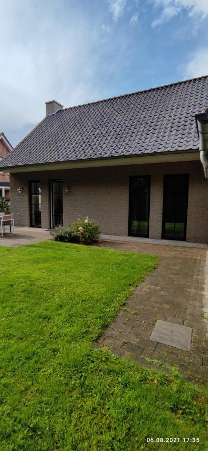 De Huemmelske Bur Villa Friesoythe Exterior photo